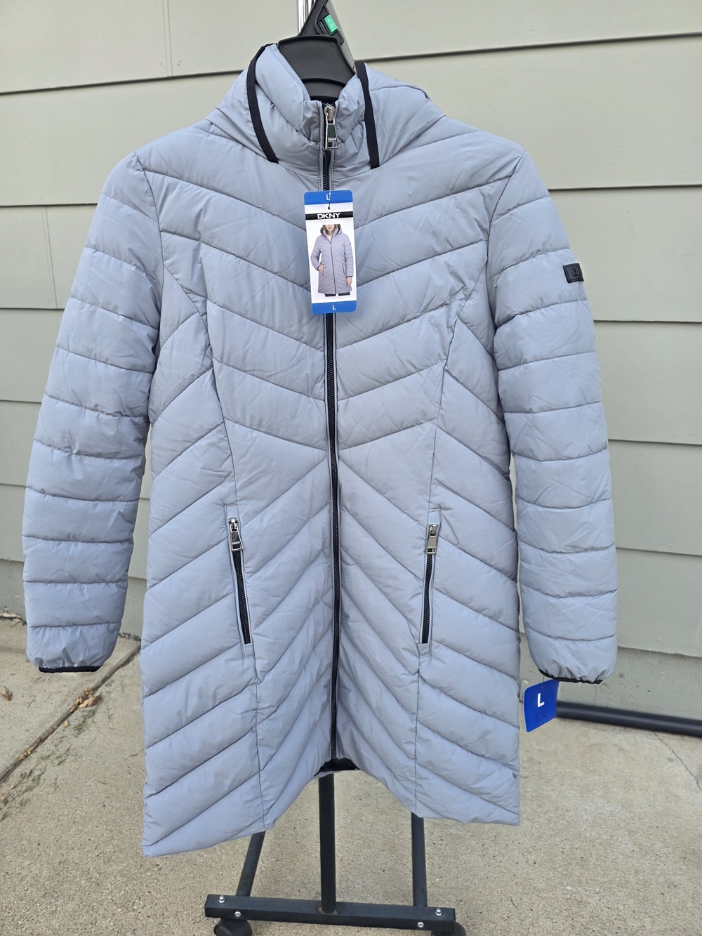 DkNY Light Gray Puffer Coat - Women's Long Quilted Jacket Size Large